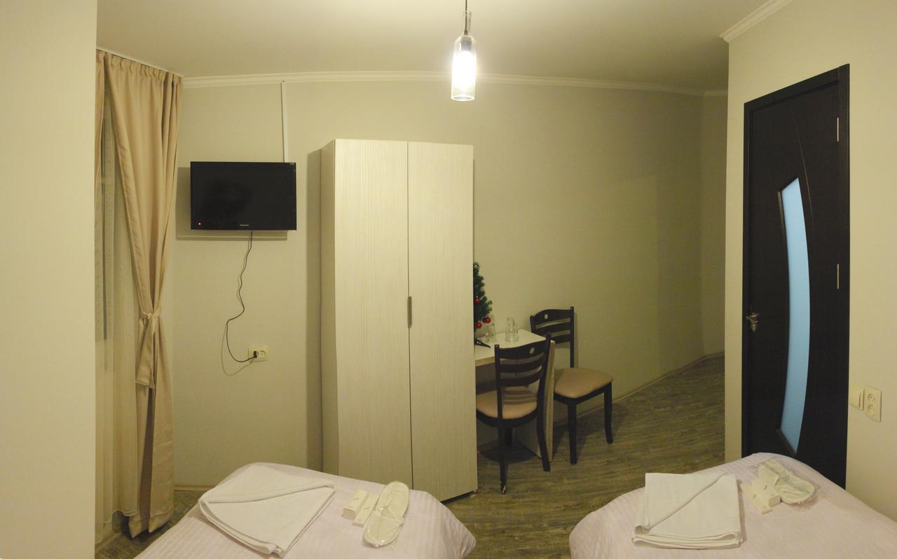 Hotel Rustaveli 36 트빌리시 외부 사진