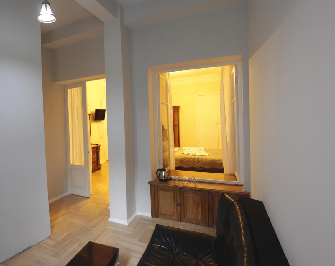 Hotel Rustaveli 36 트빌리시 외부 사진