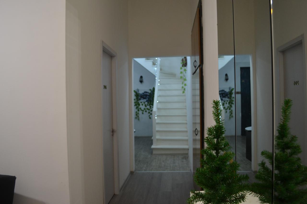 Hotel Rustaveli 36 트빌리시 외부 사진
