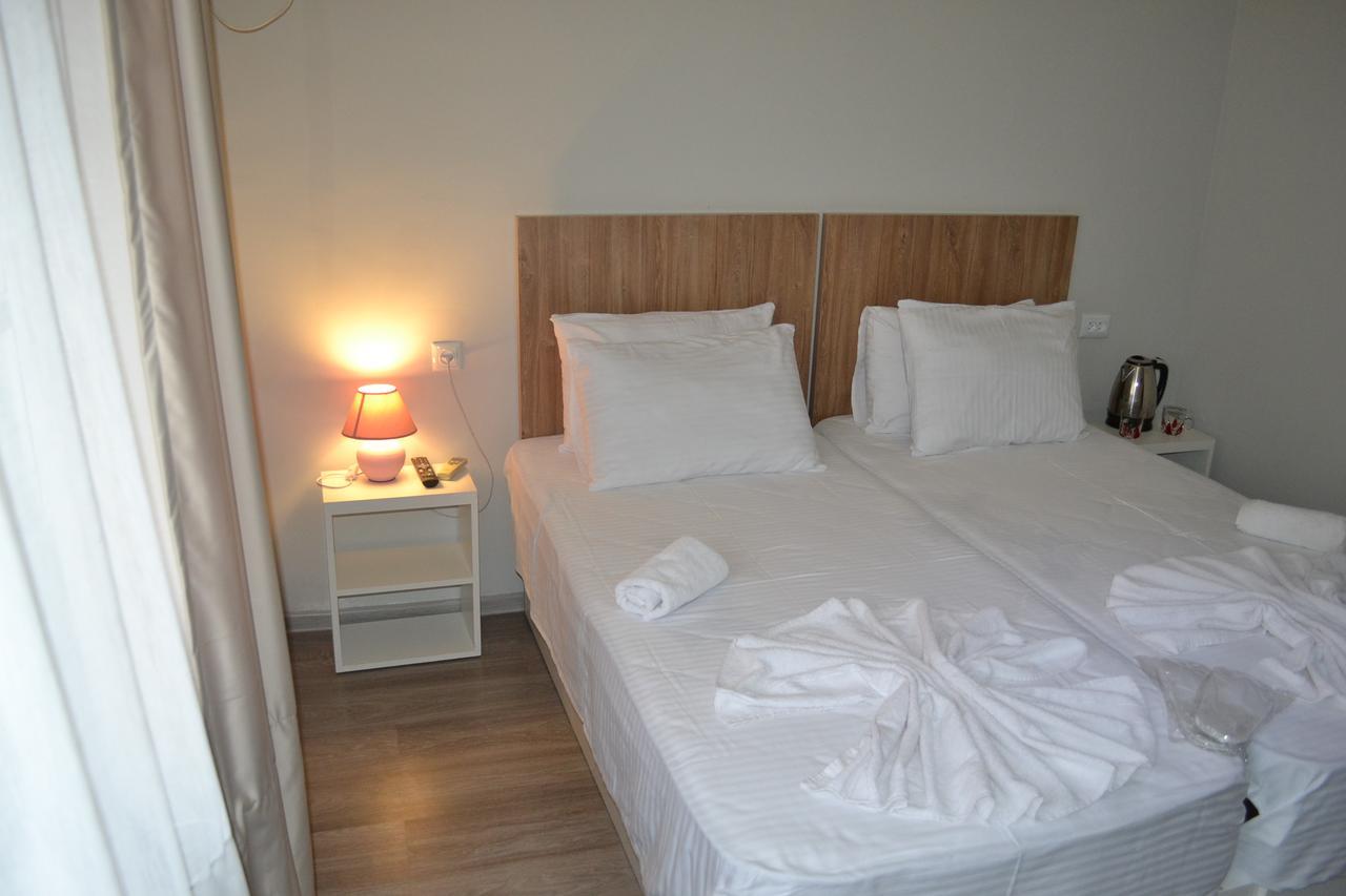 Hotel Rustaveli 36 트빌리시 외부 사진