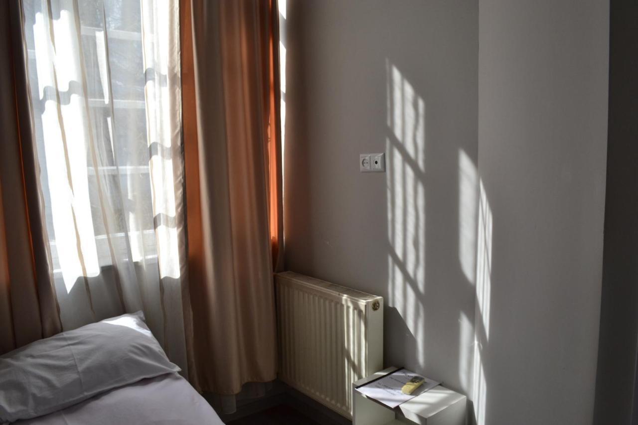 Hotel Rustaveli 36 트빌리시 외부 사진