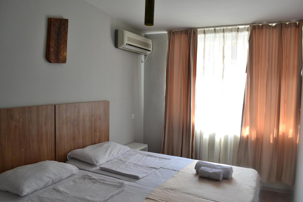 Hotel Rustaveli 36 트빌리시 외부 사진