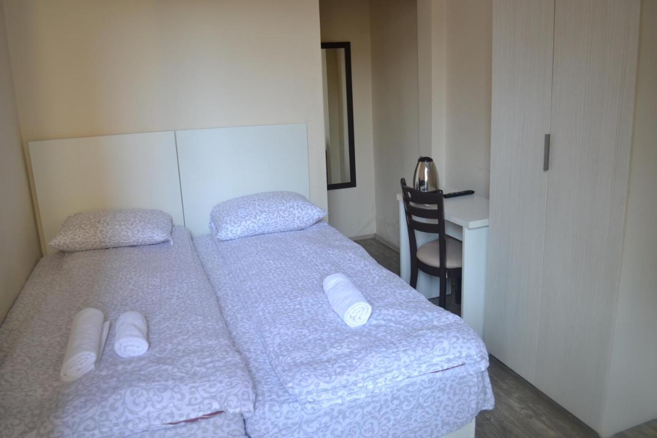 Hotel Rustaveli 36 트빌리시 외부 사진