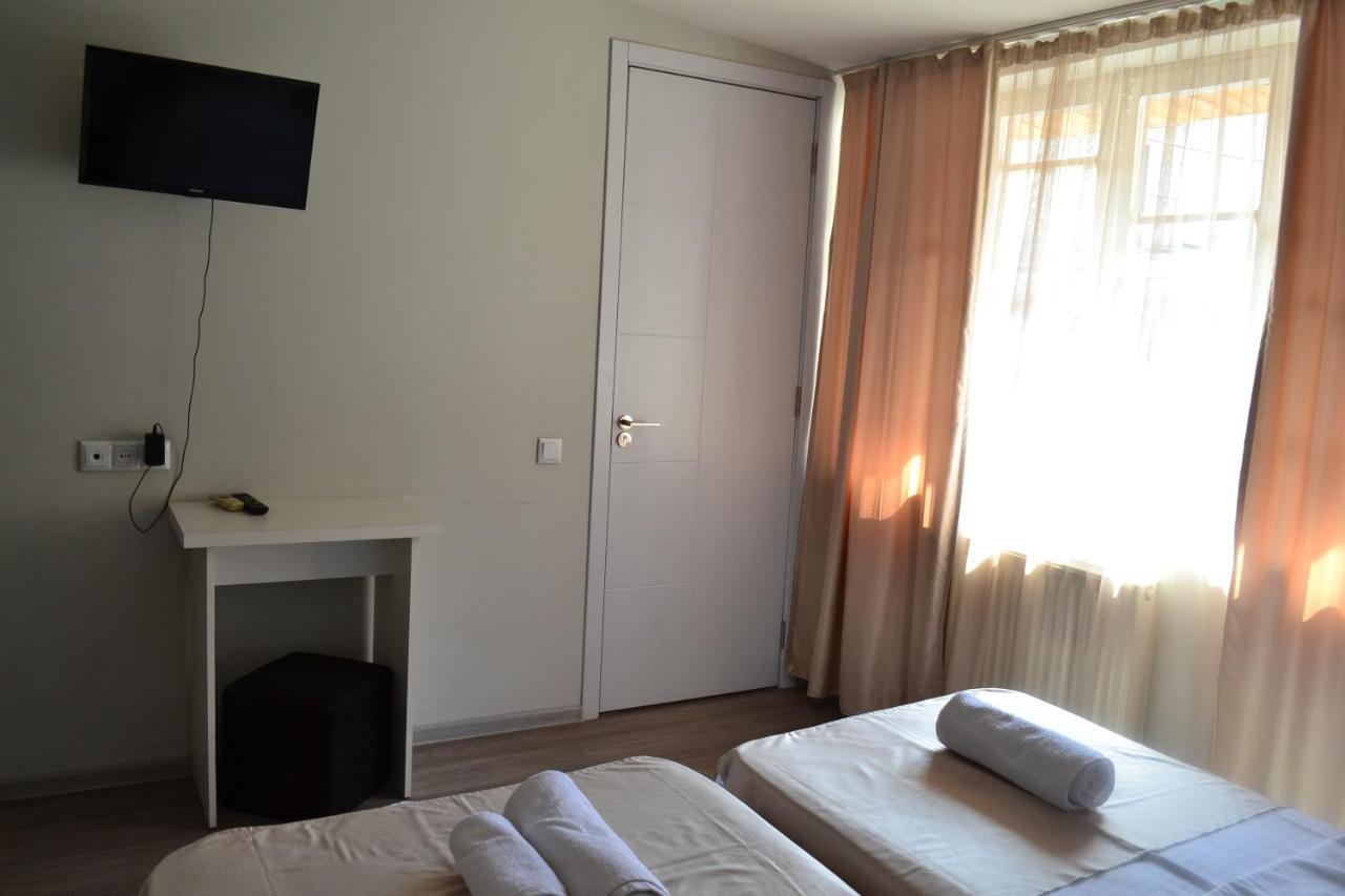 Hotel Rustaveli 36 트빌리시 외부 사진